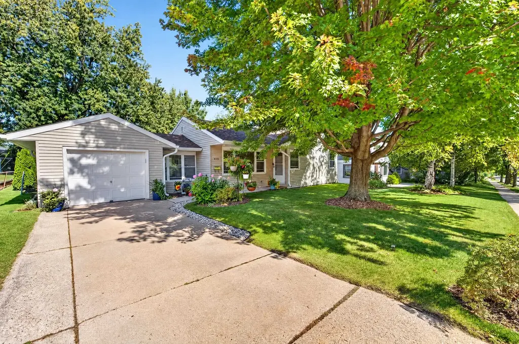 4318 Tokay Boulevard, Madison