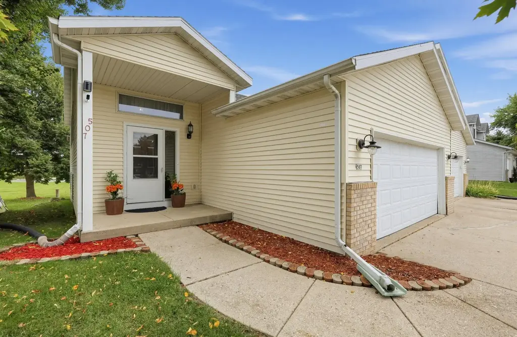 507 Trailside Drive, DeForest
