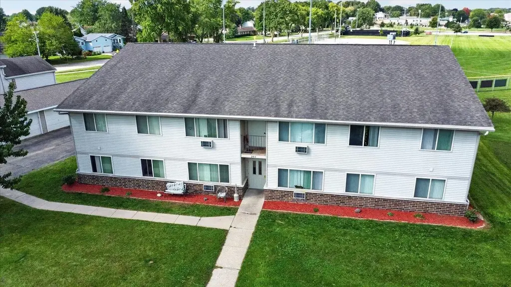 206 Danbury Court, DeForest