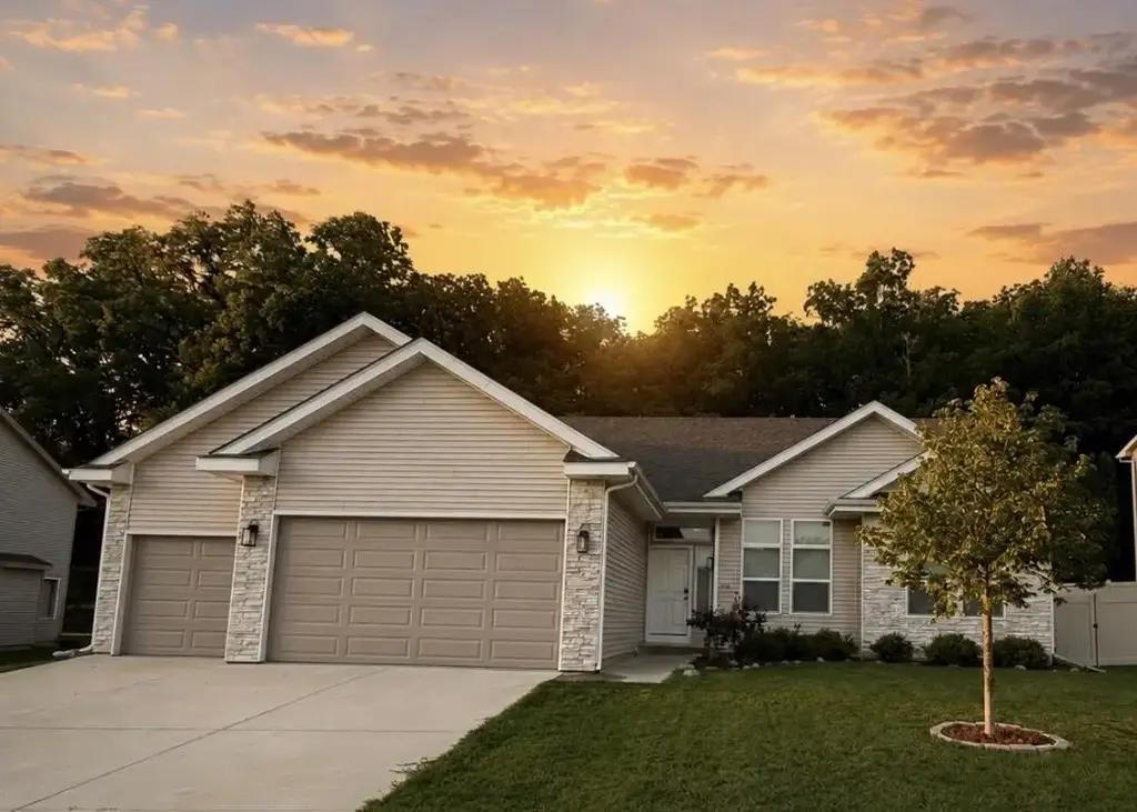 116 Valle Tell Dr Drive, New Glarus