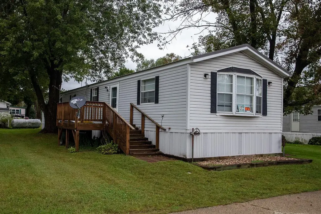 235 Middle Drive, Bagley