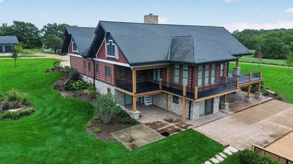 4025 S Bernstein Road, Spring Valley