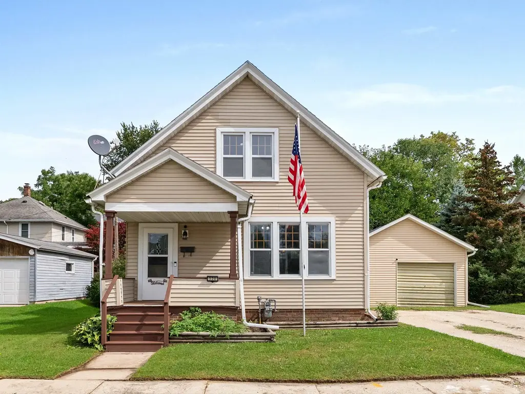 520 Hickory Street, Sheboygan Falls