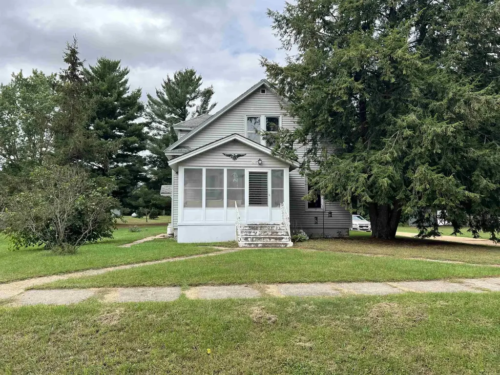 527 N Iowa Street, Muscoda