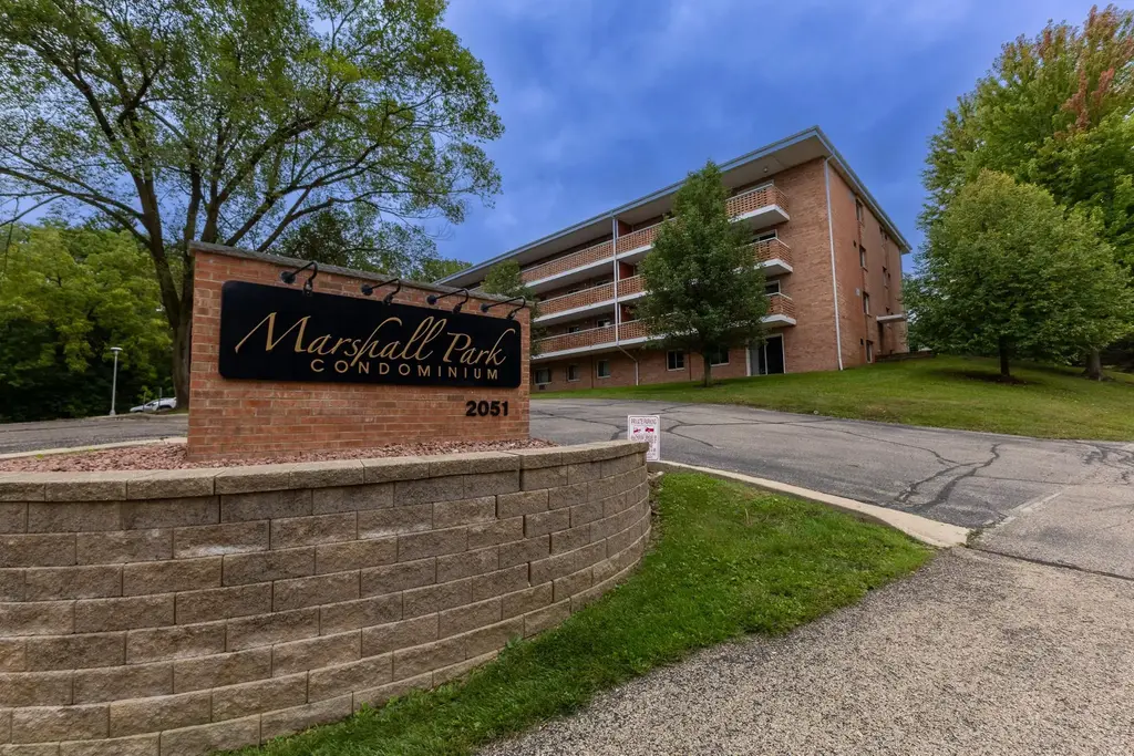#401 - 2051 Allen Boulevard, Middleton