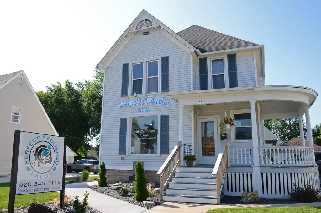 537 E Main Street, Waupun