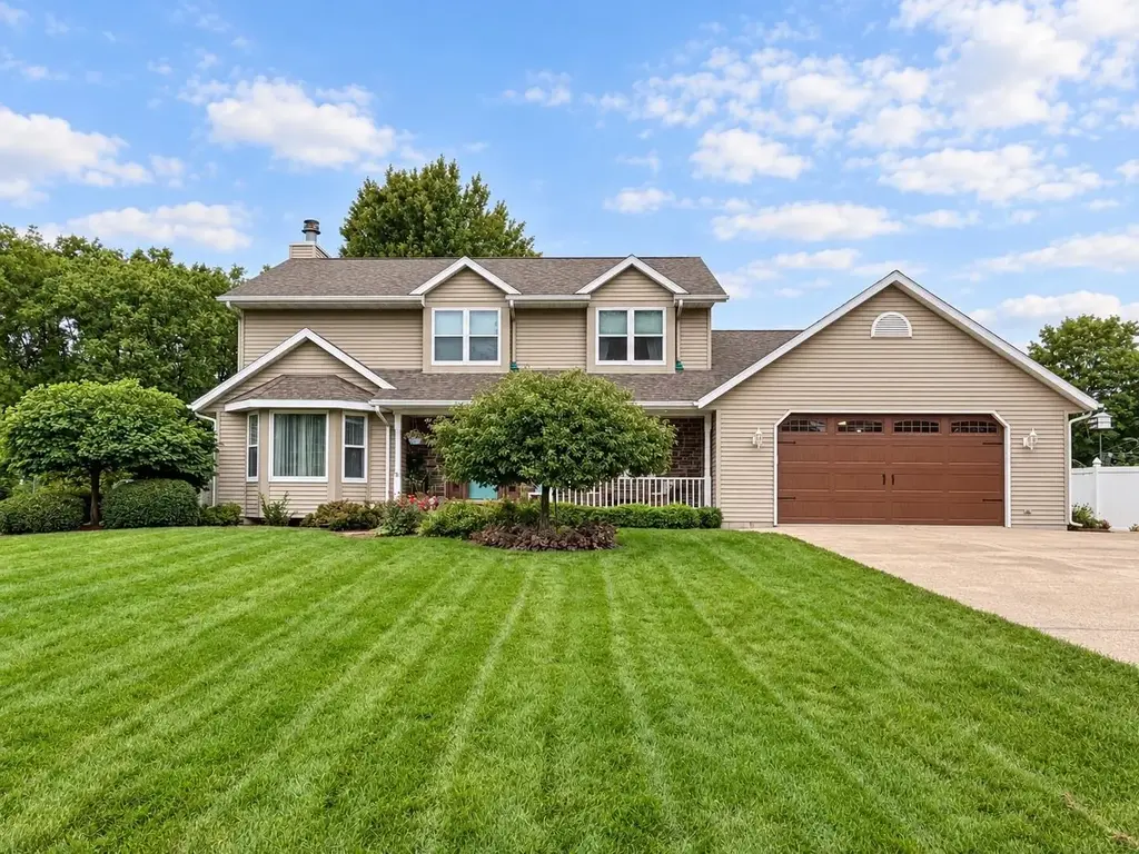 711 E Azalea Terrace, Beloit