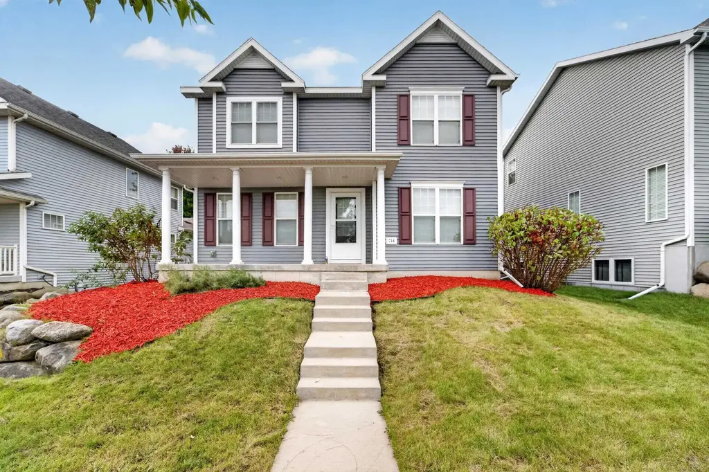 714 Color Peak Road, Madison