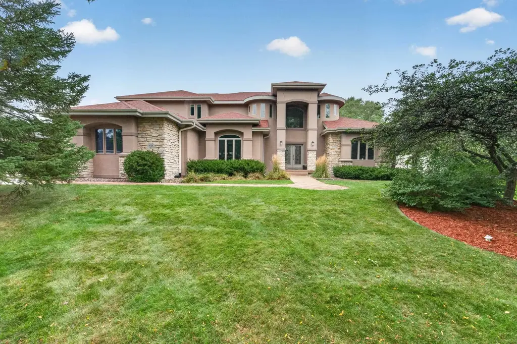 9526 Blue Heron Drive, Madison