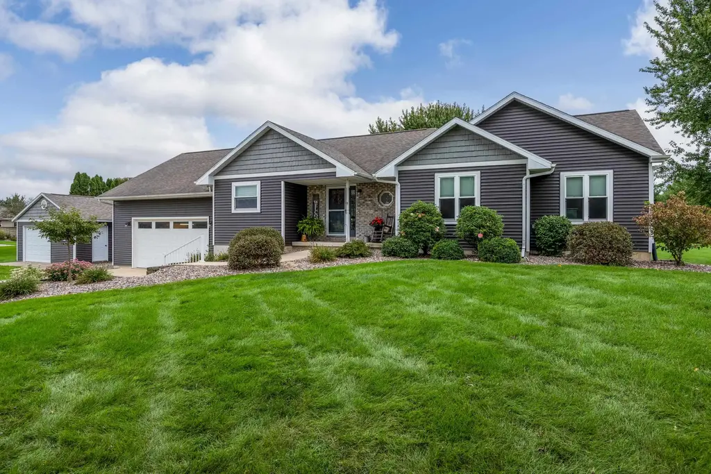 N9540 Carla Drive, Exeter