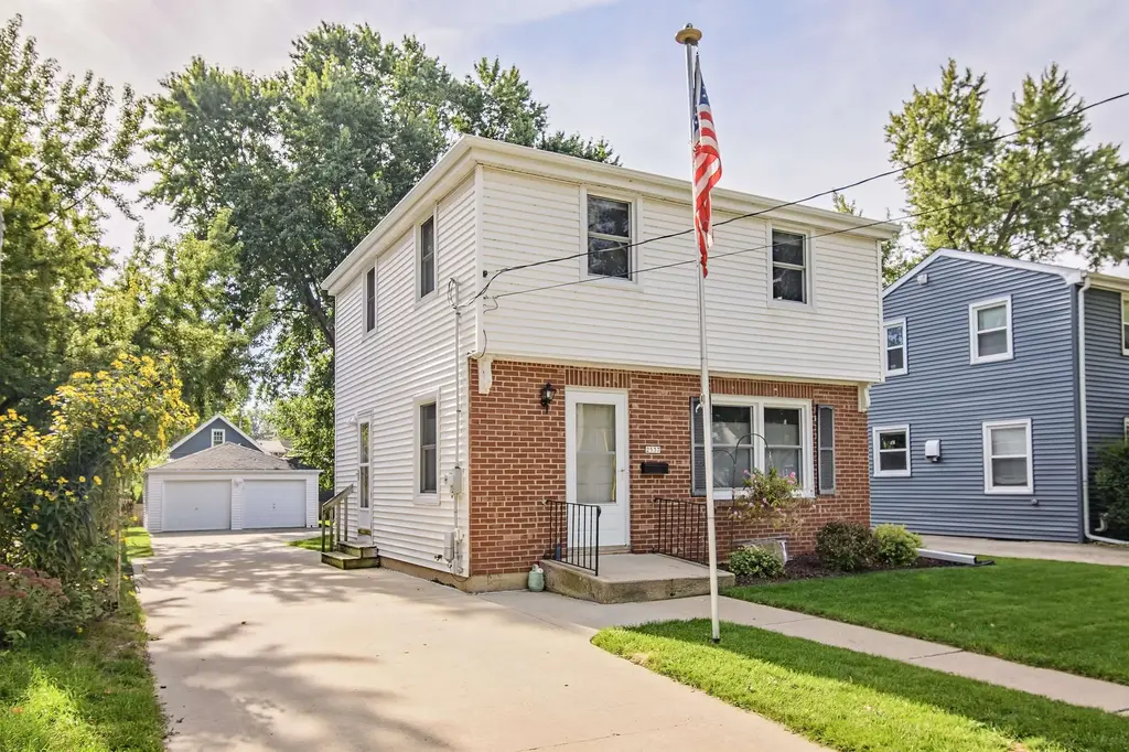 2537 Hoard Street, Madison