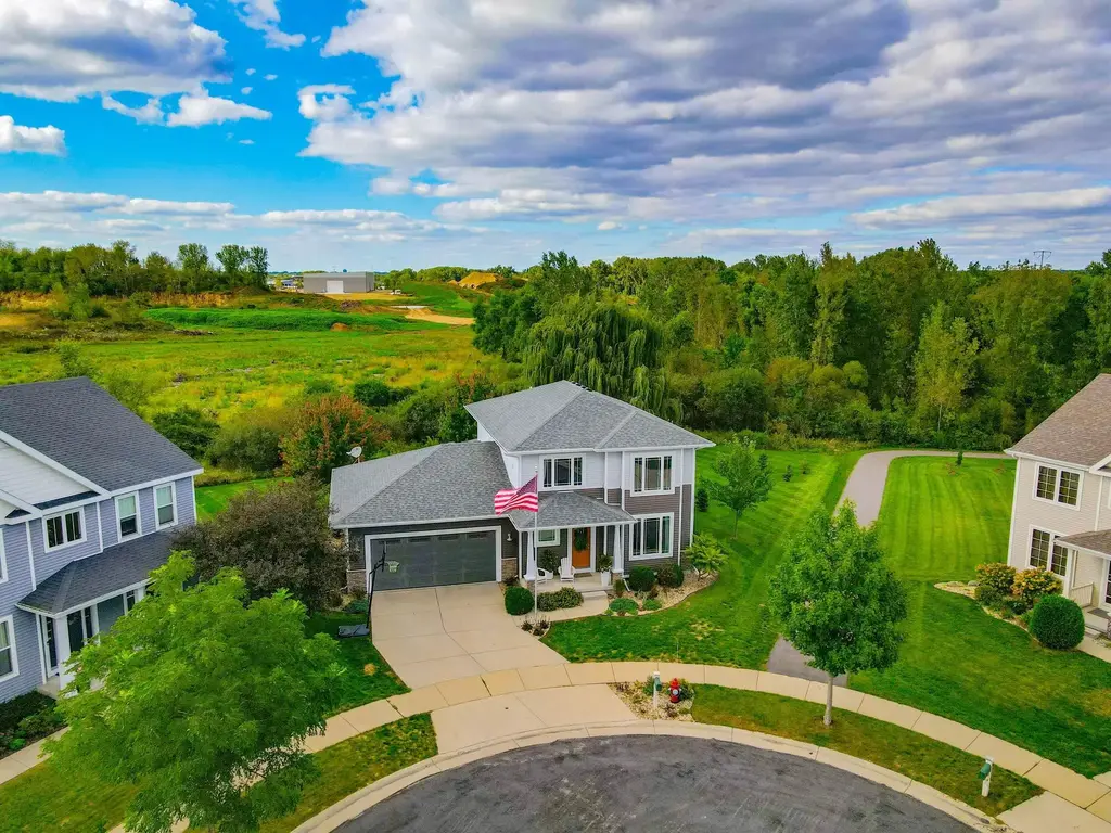 14 Bellingrath Court, Madison