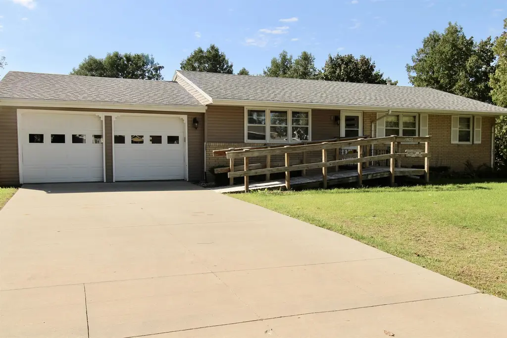 2288 Staborn Drive, Beloit