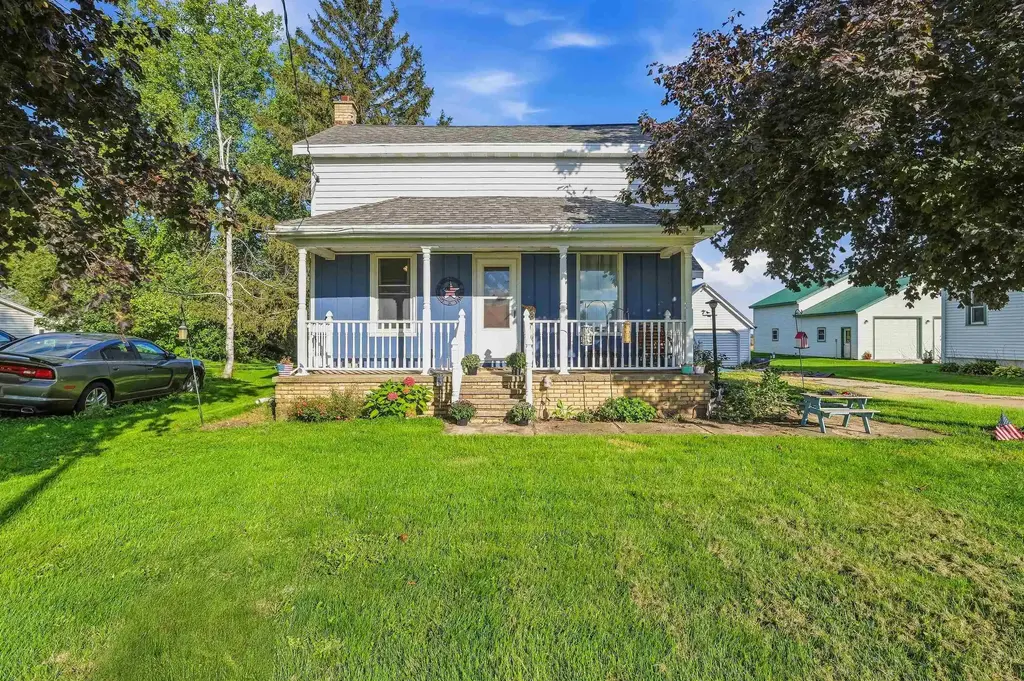 W12706 County Road As, Alto