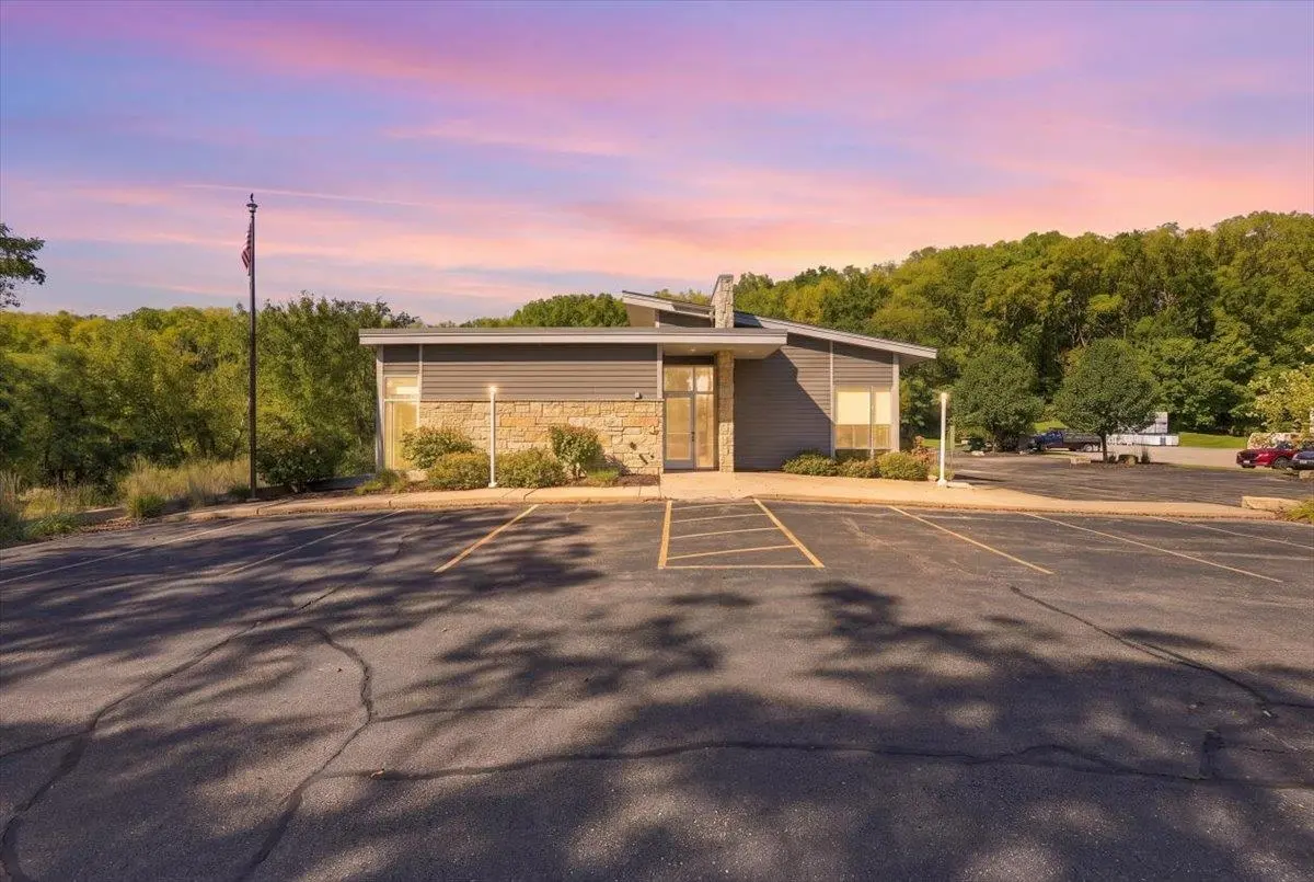 6264 Nesbitt Road, Fitchburg