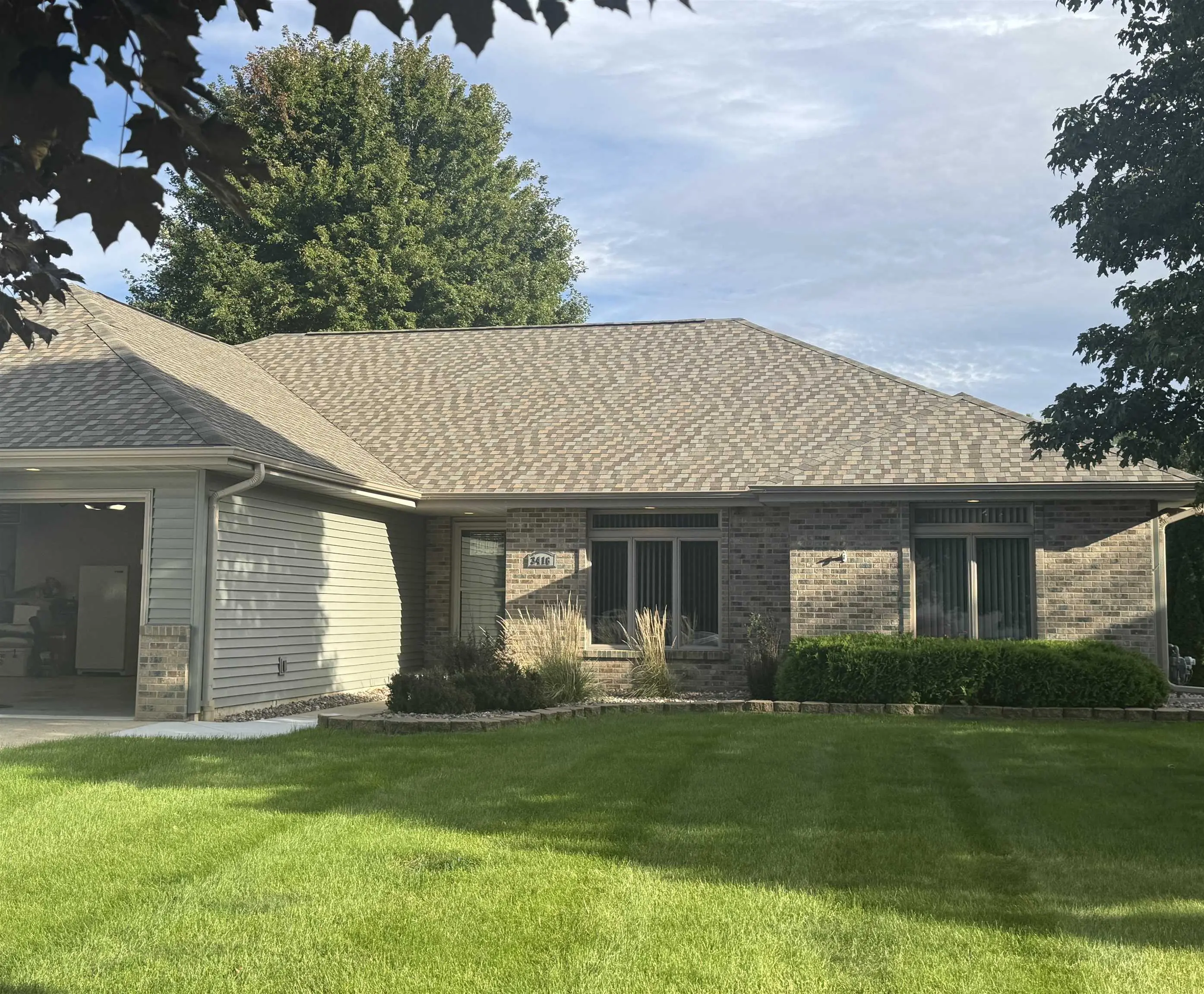 Photo of Listing #2033513