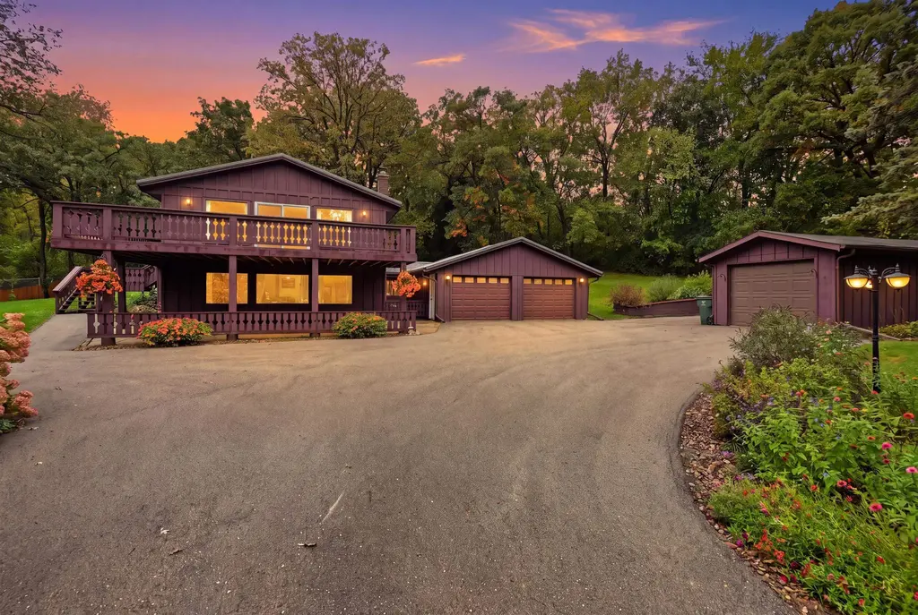 7959 N Pine View Drive, Fulton