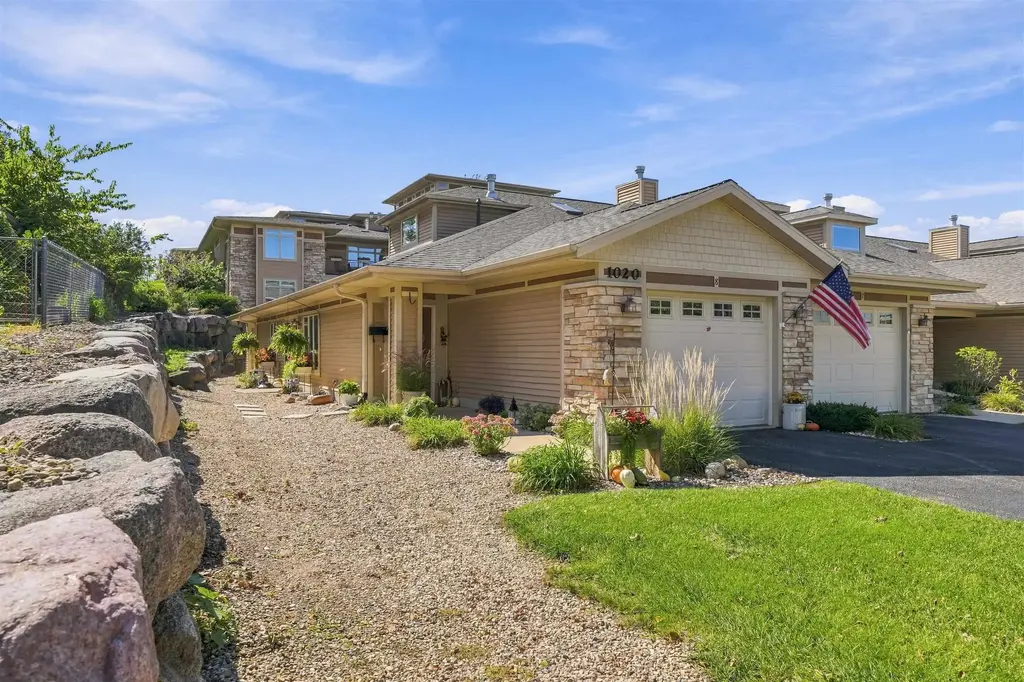 #8 - 1020 Prospect Avenue, Portage