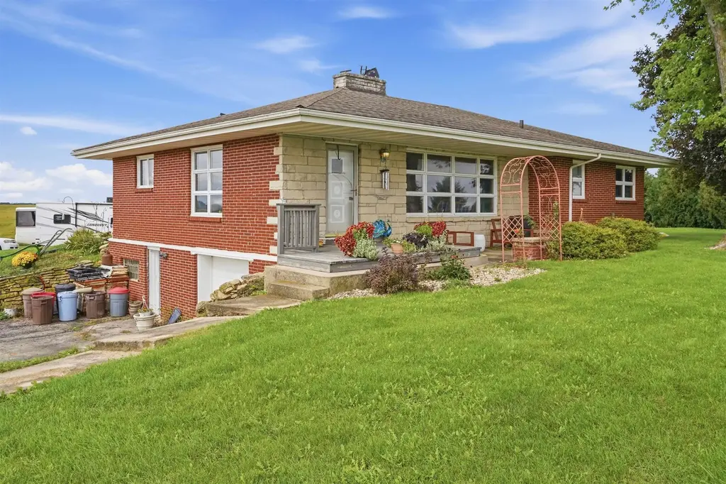 15986 Neilson Road, Willow Springs