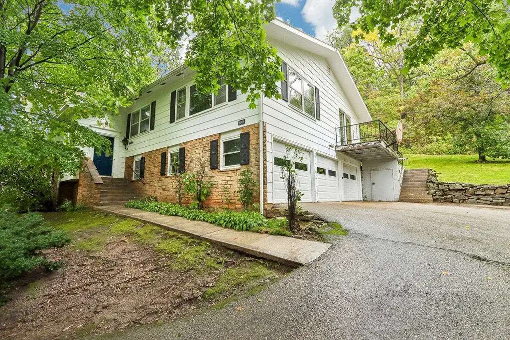 6006 Greentree Road, Madison