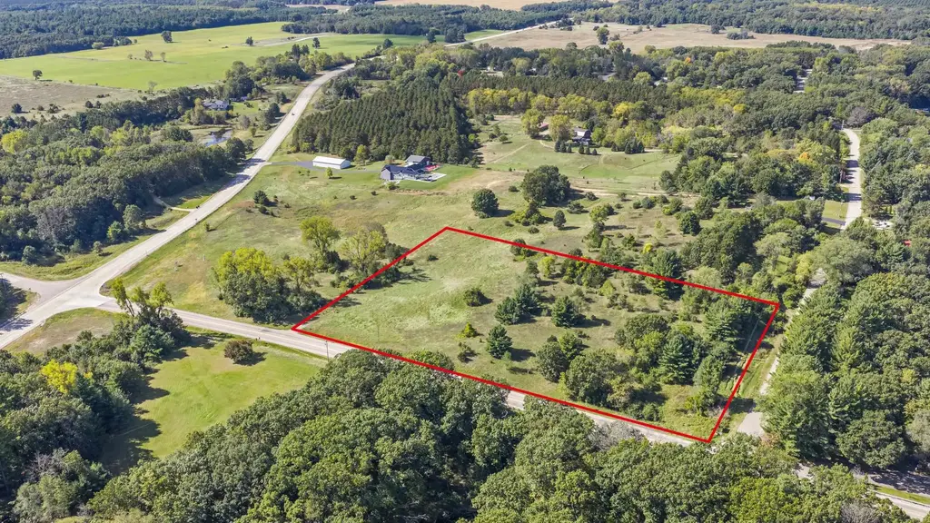 3.15 Ac County Highway G Acres, Jackson