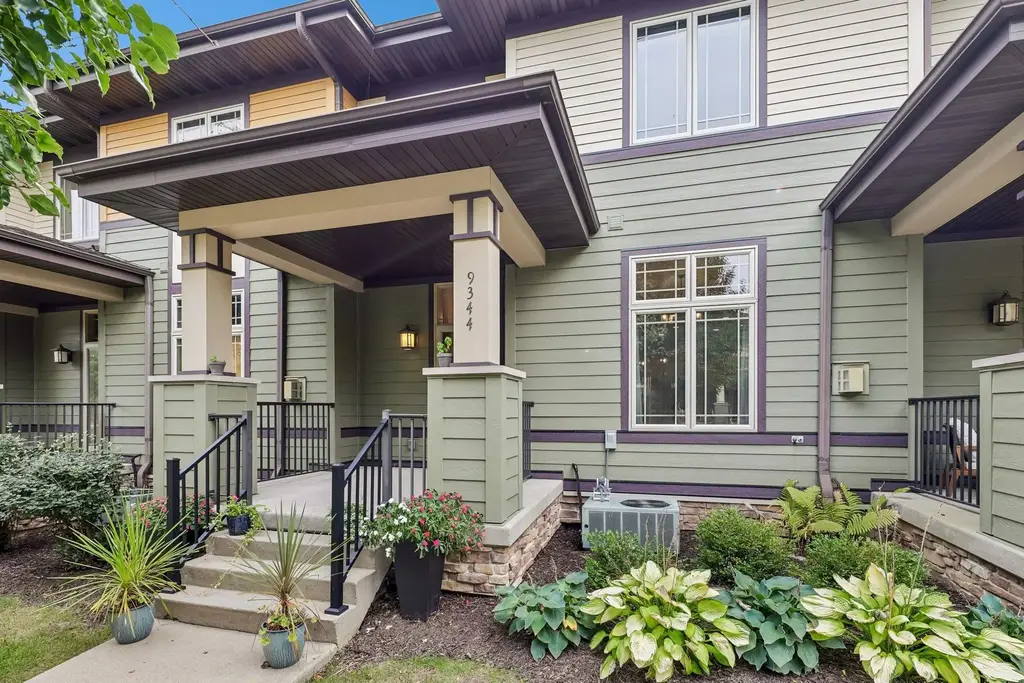 9344 Old Sauk Road, Madison