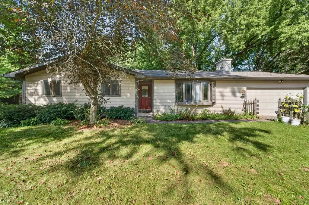 3015 Marvin Court, Cross Plains