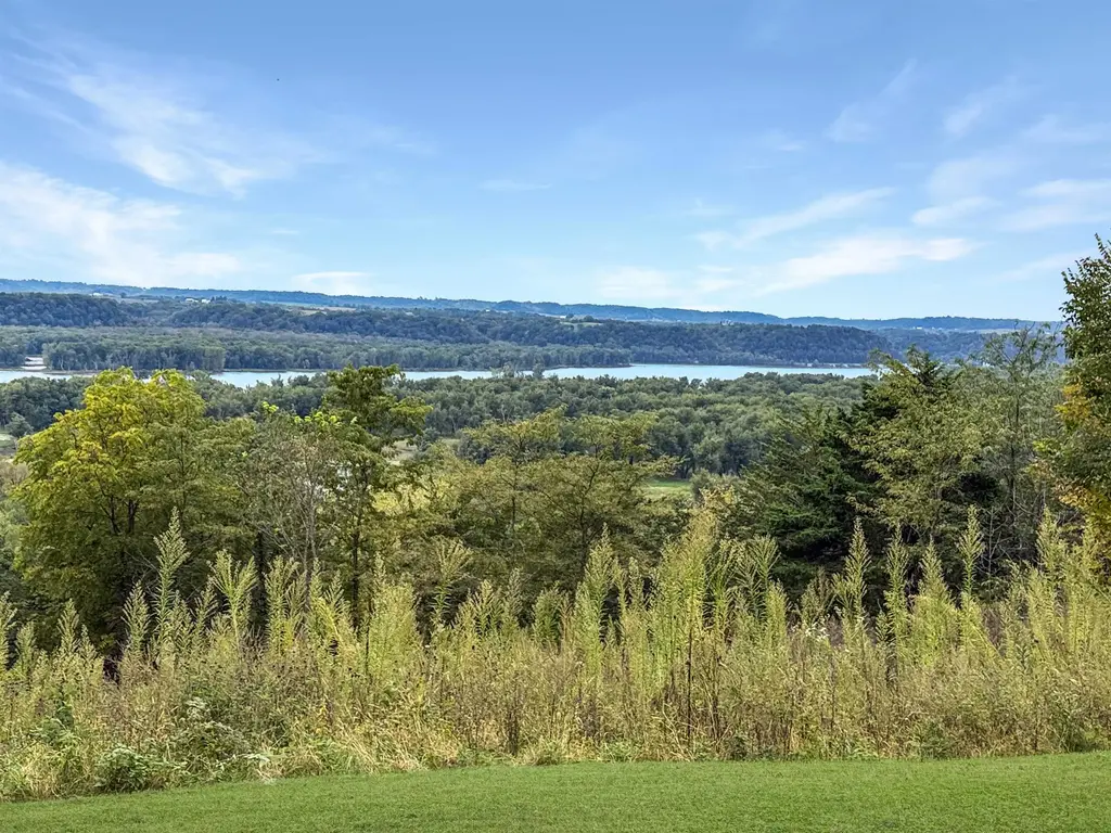 5149 Shamrock Lane, Cassville