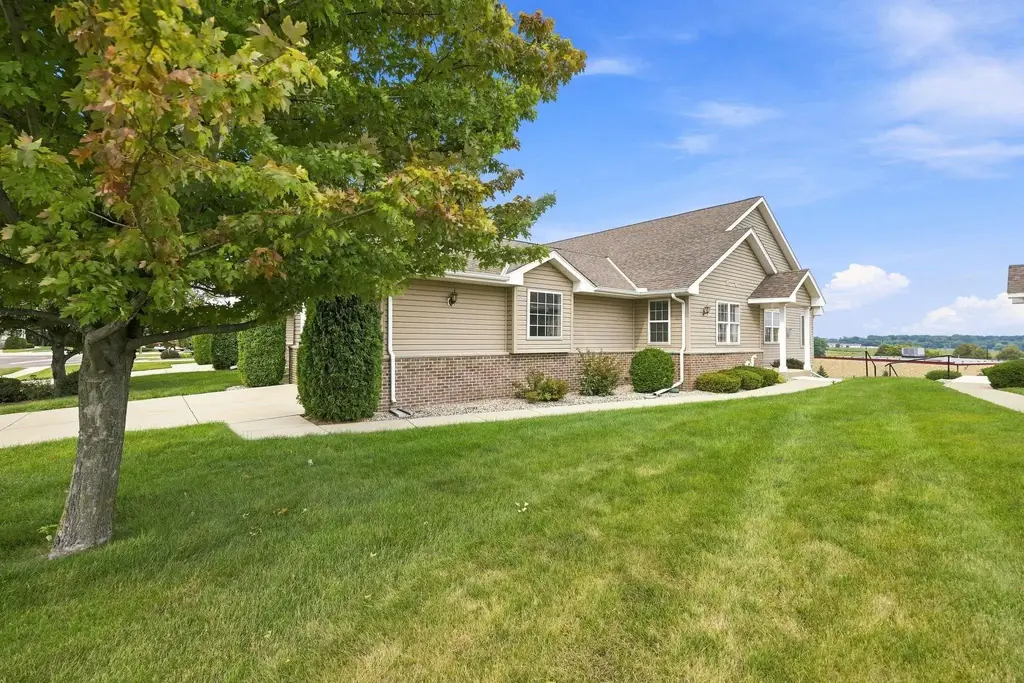 118 Summit Court, Columbus