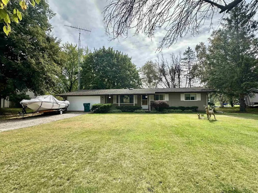 W3761 Orchard Avenue, Princeton
