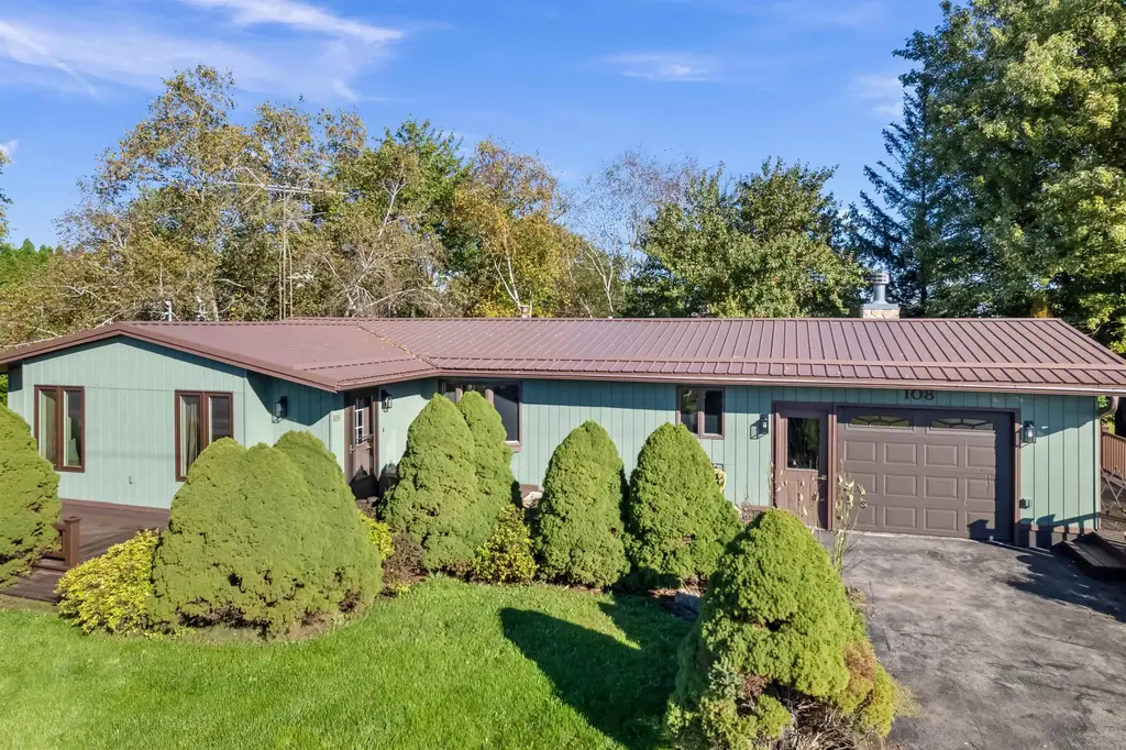 108 Shanghai Ridge Road, Eastman