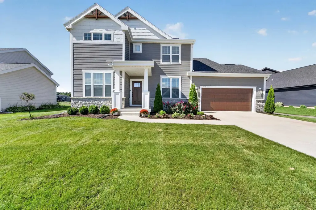 3721 Manistee Way, Middleton