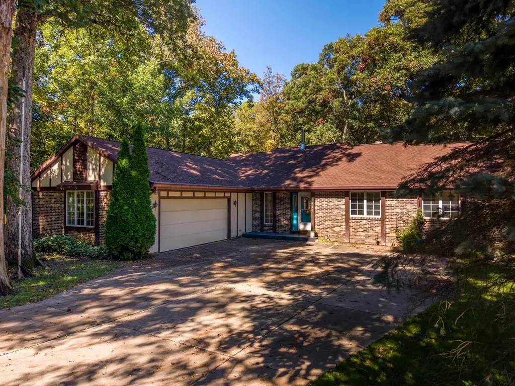 4417 N Galaxy Drive, Harmony