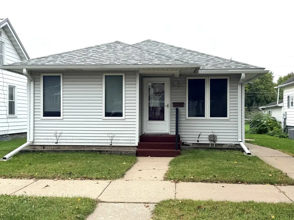 404 Kilbourn Avenue, Tomah