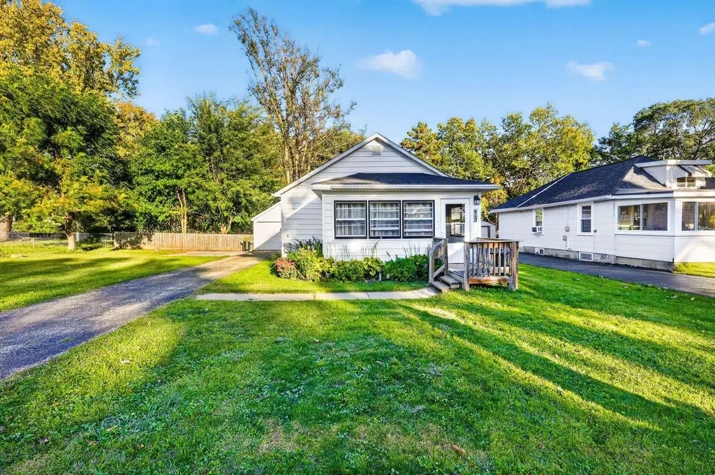 413 Rethke Avenue, Blooming Grove