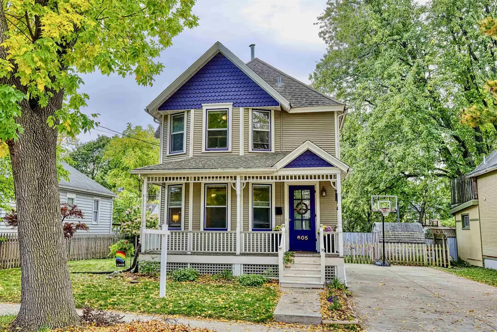 605 W Olin Avenue, Madison