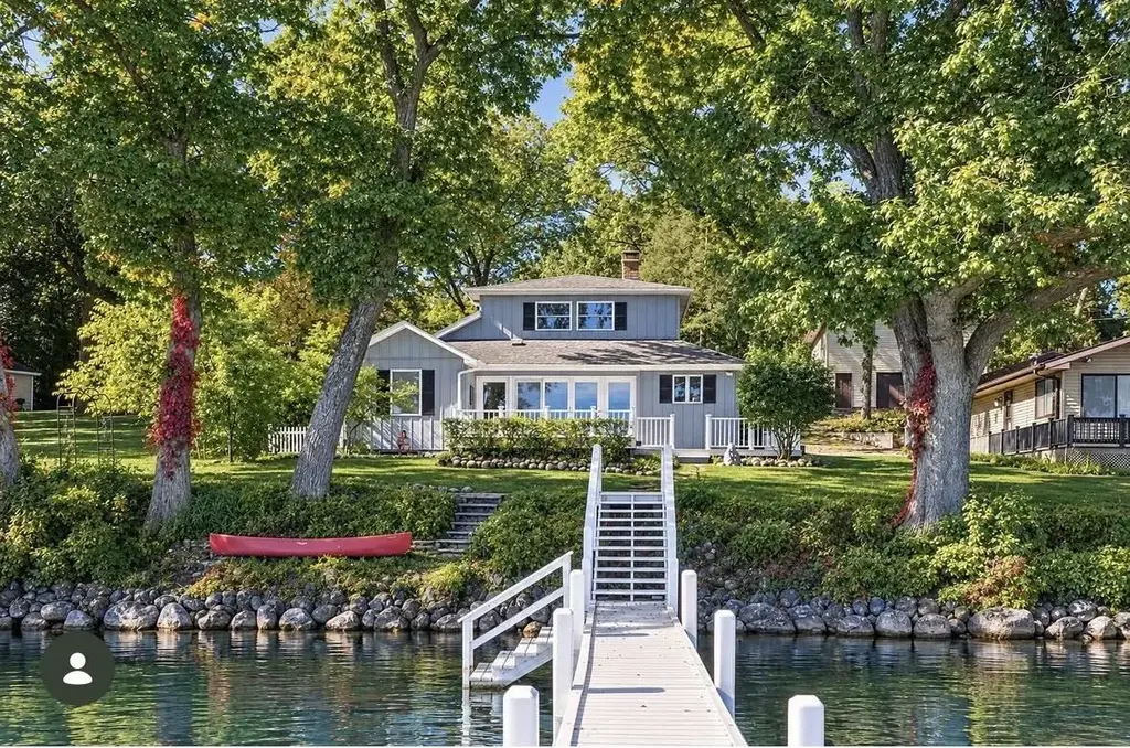 N4854 N Lakeshore Drive, Princeton