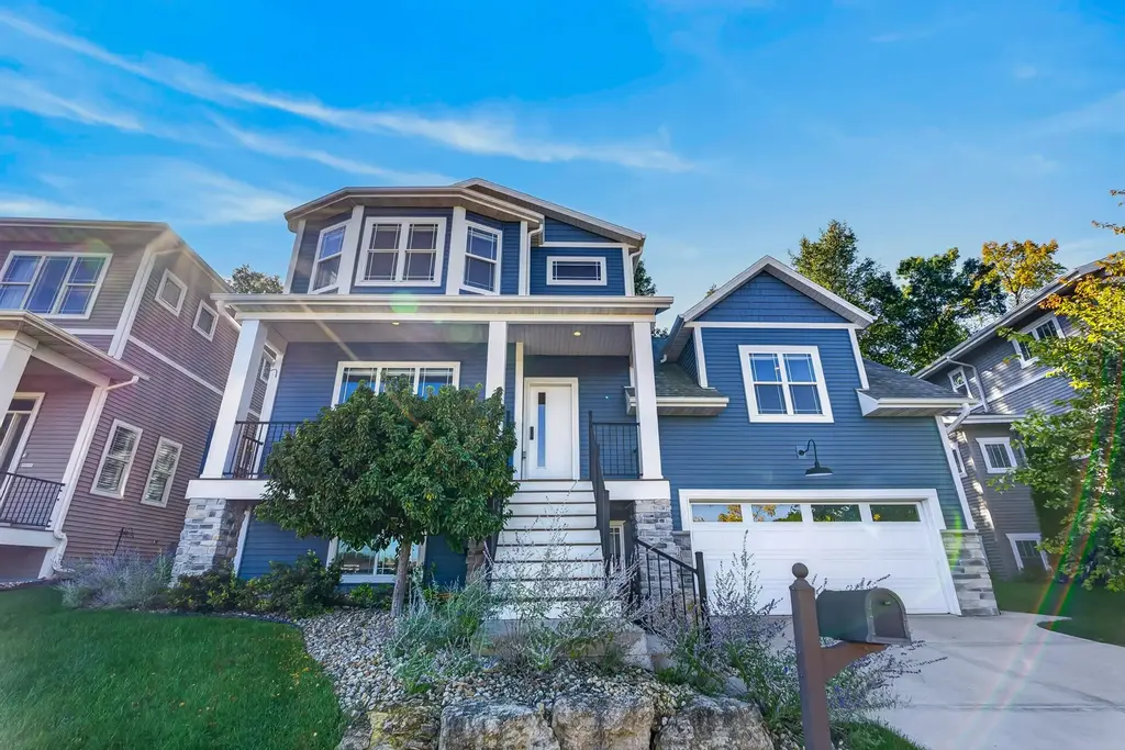 6671 S Chickahauk Trail, Middleton