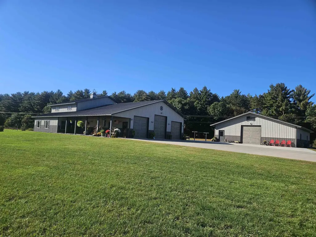 7361 State Road 133, Woodman
