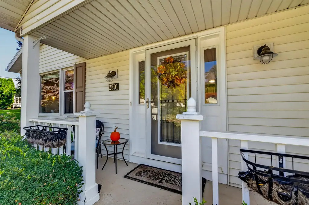 2801 Tucson Trail, Madison