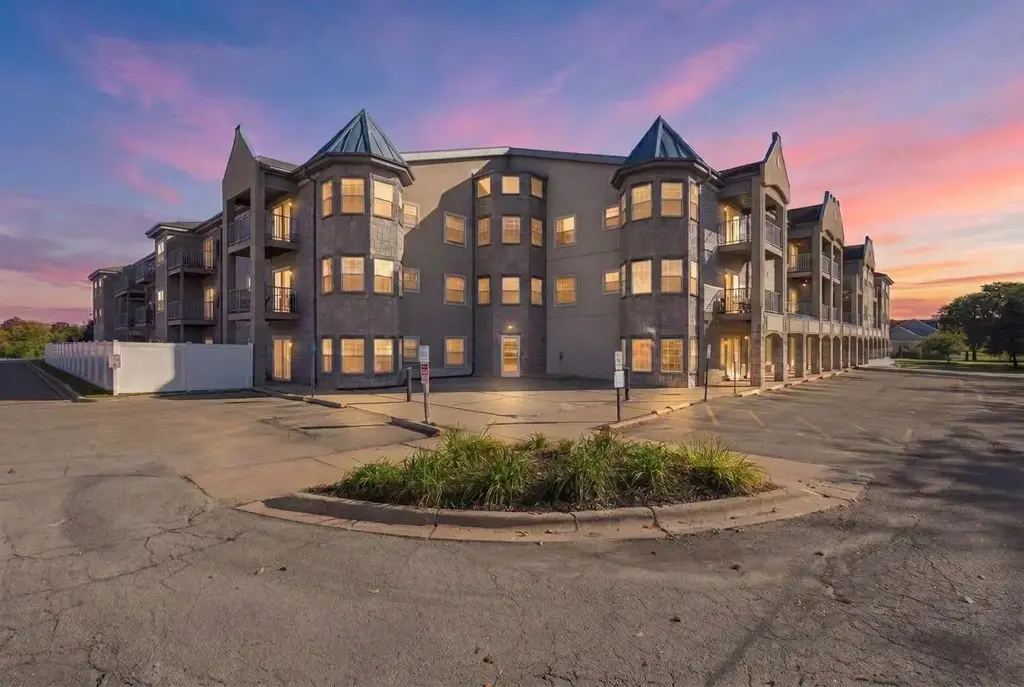 #216 - 2320 Jackson Street, Stoughton