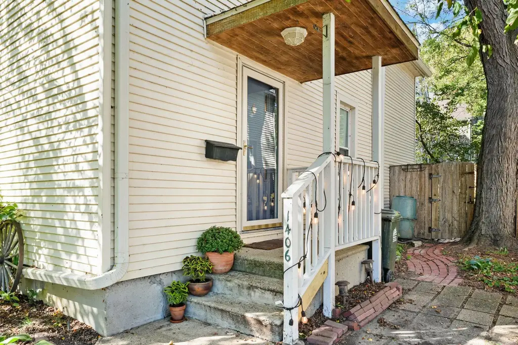 1406 Jenifer Street, Madison