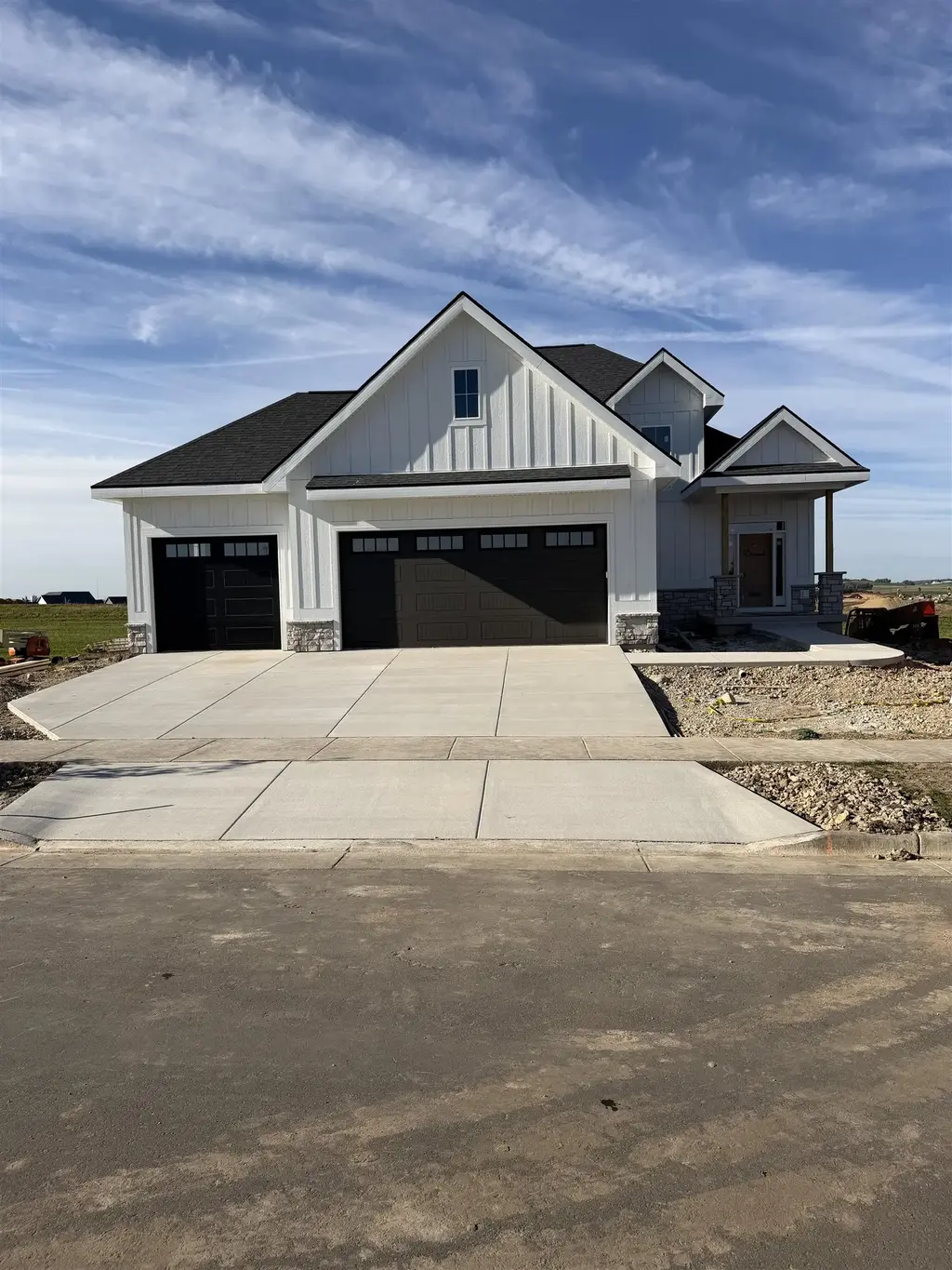 L15 Yeske Drive, Waunakee