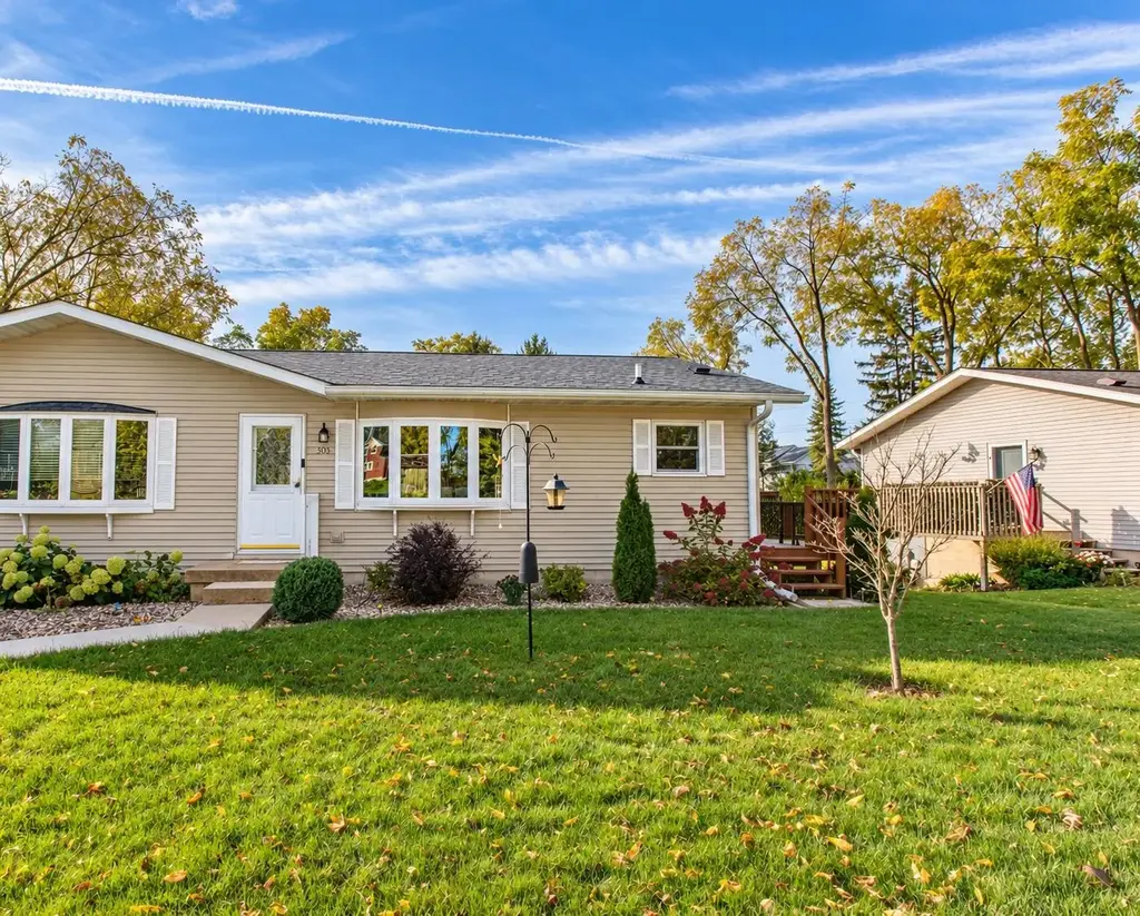 303 W North Street, Dodgeville