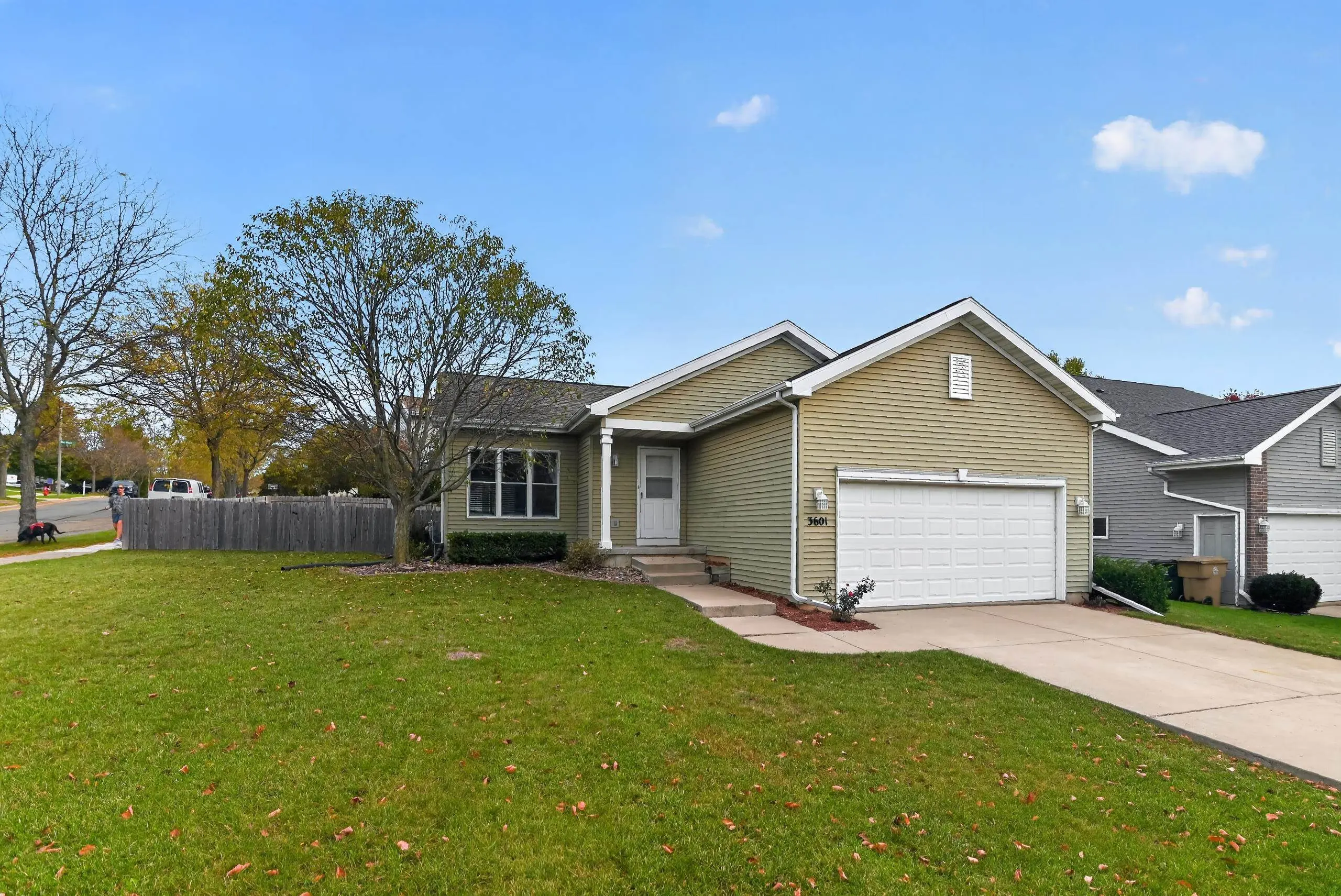 Photo of Listing #2034421