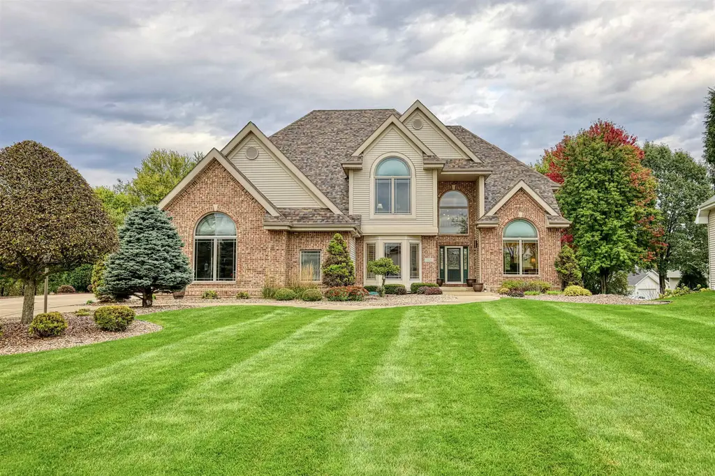 1225 Saint Patrick Way, Sun Prairie