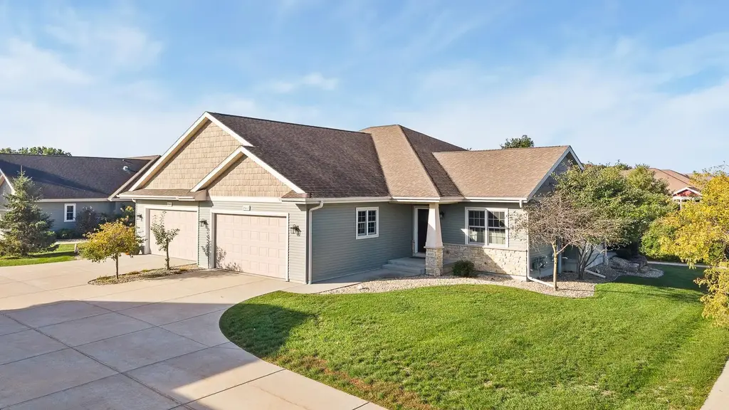 #5 - 2013 Fieldstone Boulevard, Prairie du Sac
