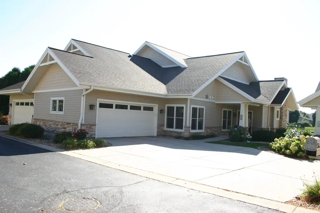 304 Coneflower Court, Waunakee