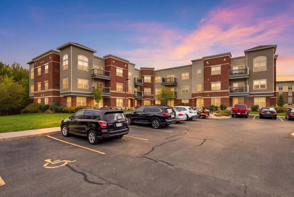#211 - 5192 Sassafras Drive, Fitchburg