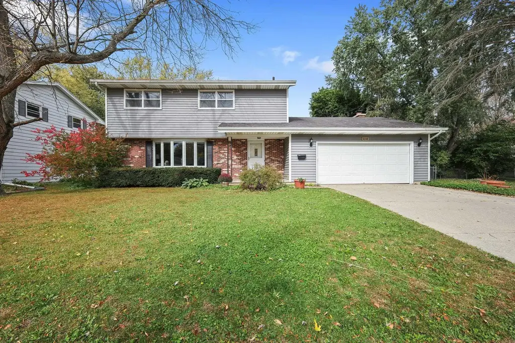 6206 Birch Hill Drive, Madison